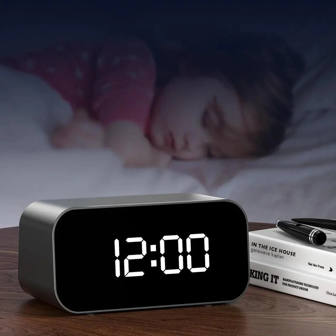 camera in alarm clock 4k spy spion cam wifi